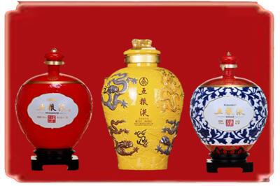 仁寿县烟酒回收五粮液各种摆件.jpg
